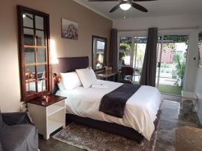 The Oak Treehouse BnB Queenstown